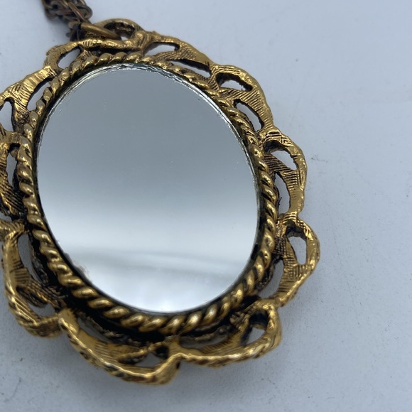 VTG petit point needlepoint mirrored pendant goldtone ornate frame necklace - Picture 4 of 5
